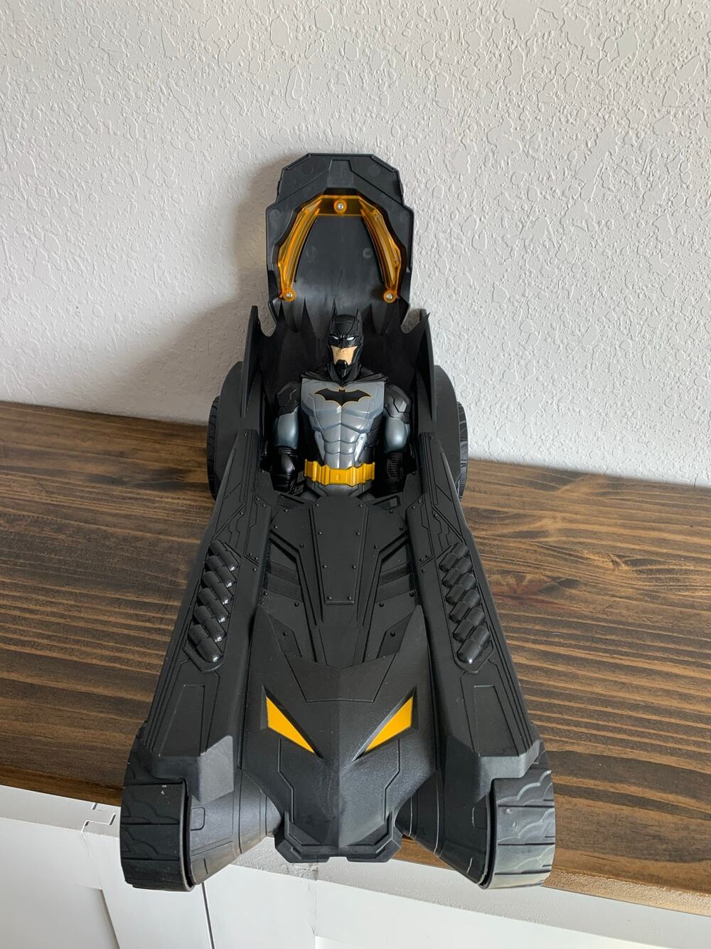 Batman Batmobile And Figurine Spin Master DC Comics